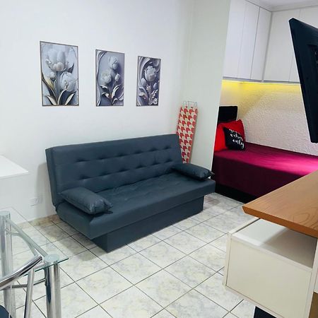 Sala Living Em Predio Familiar Na Av Da Praia 산토스 외부 사진