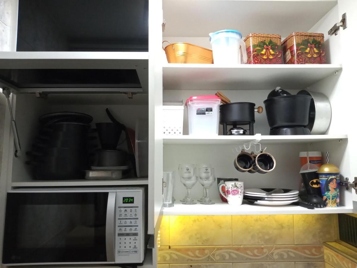 Sala Living Em Predio Familiar Na Av Da Praia 산토스 외부 사진